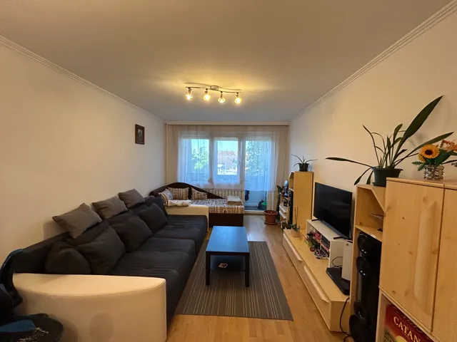 Eladó lakás Győr 68 nm