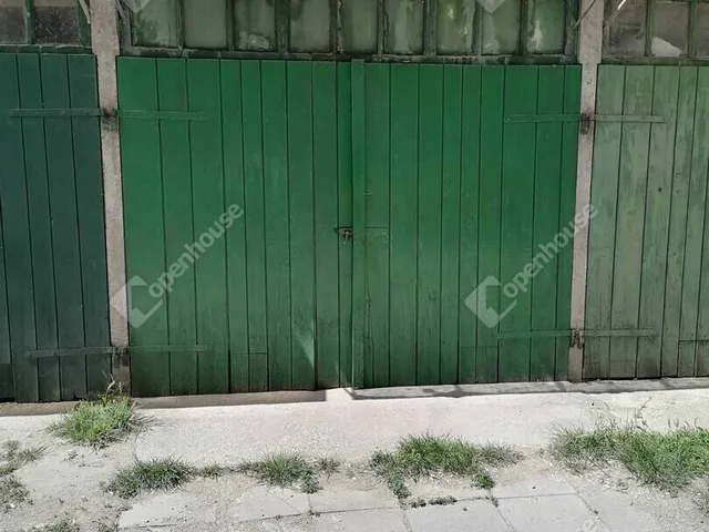Kiadó garázs Győr, Sziget 14 nm