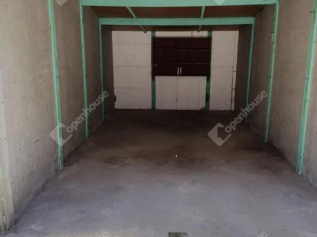 Kiadó garázs Győr, Sziget 14 nm