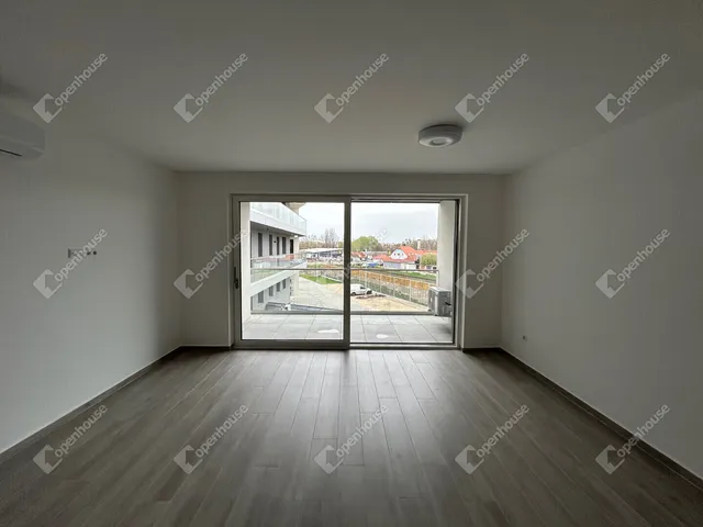 Kiadó lakás Győr, Nádorváros 63 nm