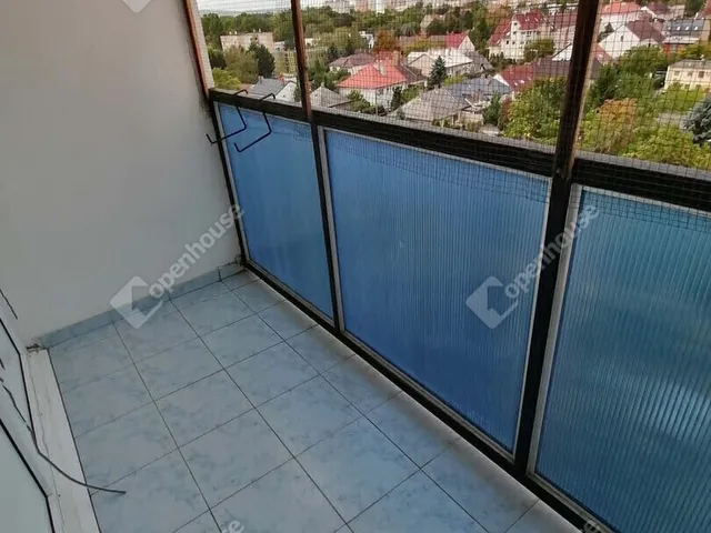 Eladó lakás Győr, Nádorváros 68 nm
