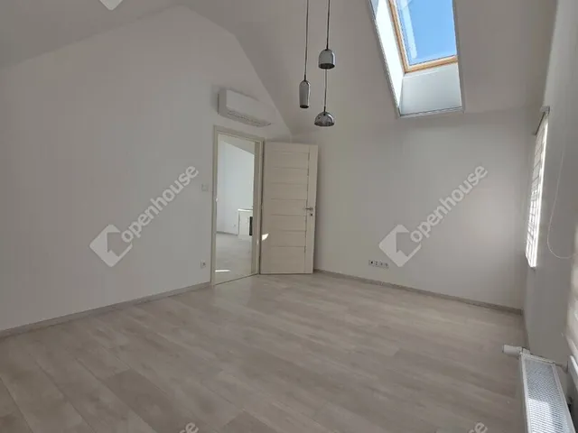 Eladó lakás Győr, Belváros 80 nm