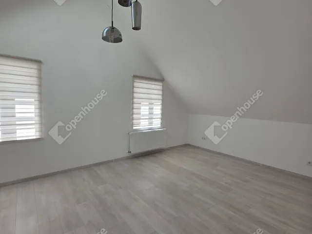 Eladó lakás Győr, Belváros 80 nm