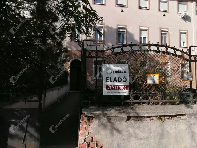 Eladó lakás Győr, Nádorváros 36 nm