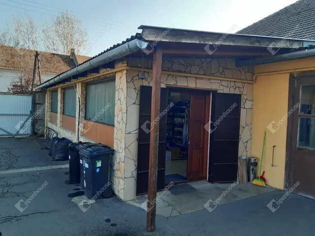 Eladó kereskedelmi és ipari ingatlan Békés 1450 nm