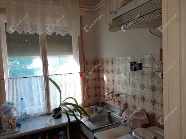 Eladó lakás Békéscsaba 108 nm