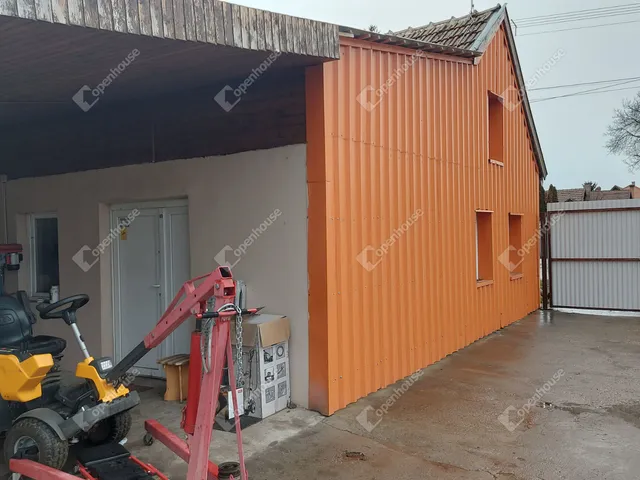 Eladó kereskedelmi és ipari ingatlan Medgyesegyháza 135 nm