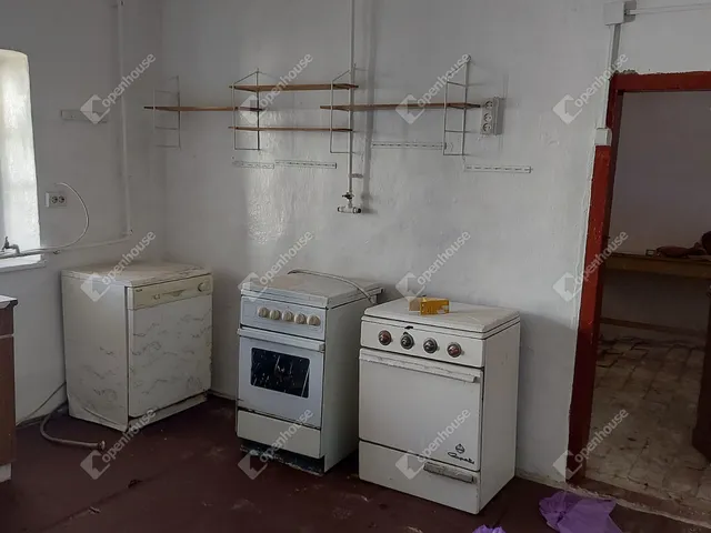 Eladó ház Medgyesegyháza 180 nm
