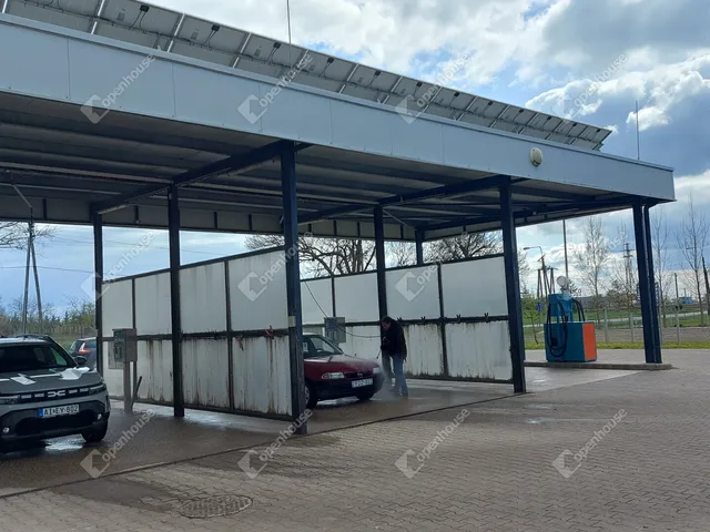 Eladó kereskedelmi és ipari ingatlan Orosháza 80 nm