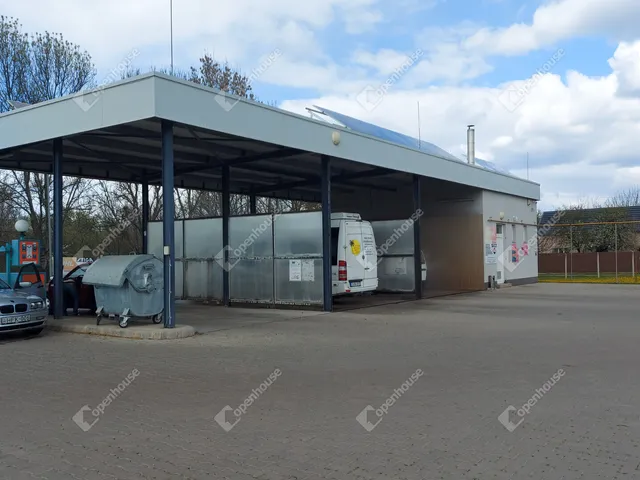 Eladó kereskedelmi és ipari ingatlan Orosháza 80 nm