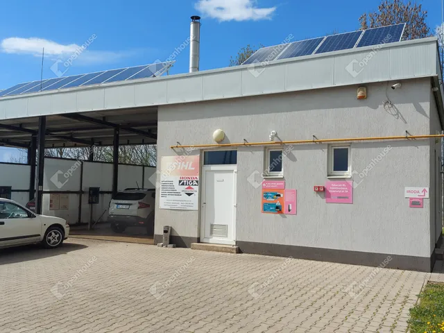 Eladó kereskedelmi és ipari ingatlan Orosháza 80 nm