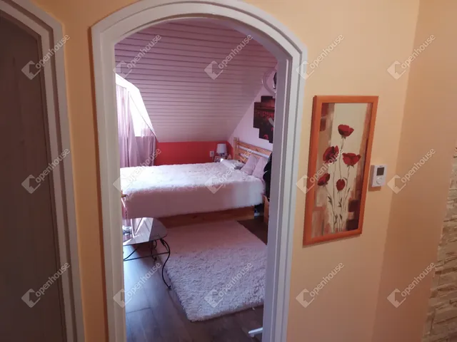 Eladó ház Gyula, Nagyrománváros 135 nm