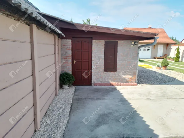 Eladó ház Gyula, Nagyrománváros 135 nm