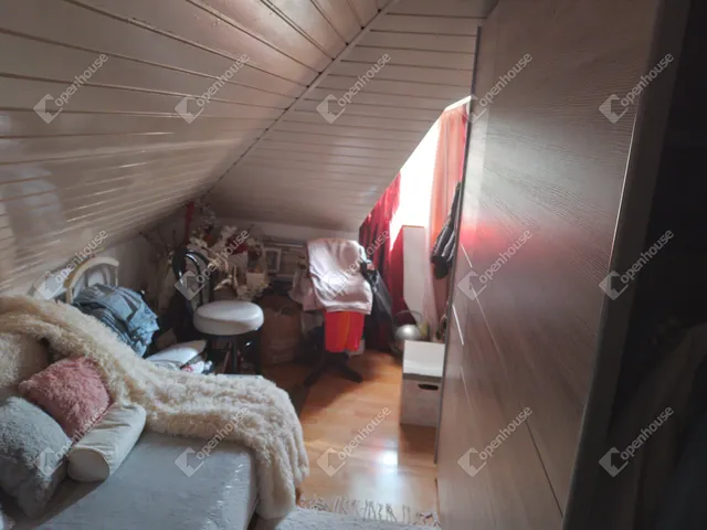 Eladó ház Gyula, Nagyrománváros 135 nm