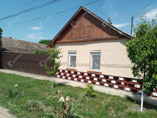 Eladó ház Tótkomlós 72 nm