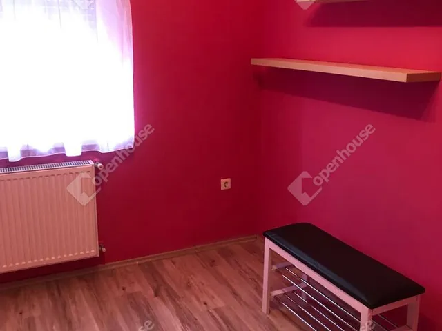 Eladó lakás Békéscsaba, Belváros 54 nm