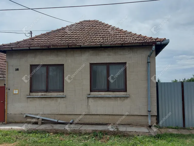 Eladó ház Medgyesegyháza 125 nm