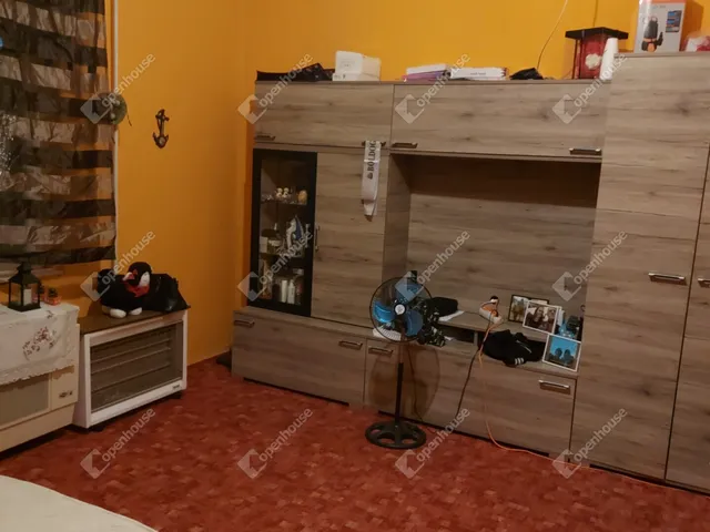 Eladó ház Almáskamarás 130 nm