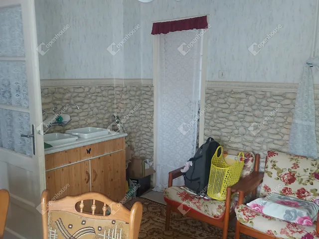 Eladó ház Telekgerendás 130 nm