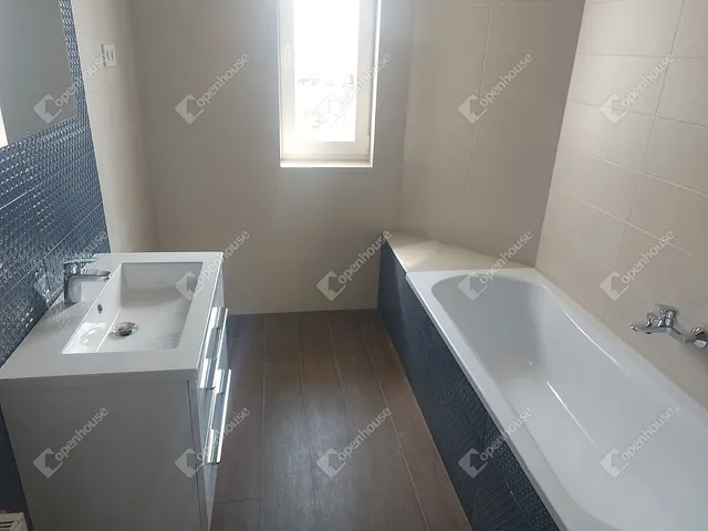 Eladó ház Debrecen, Hatvan utcai kert 117 nm
