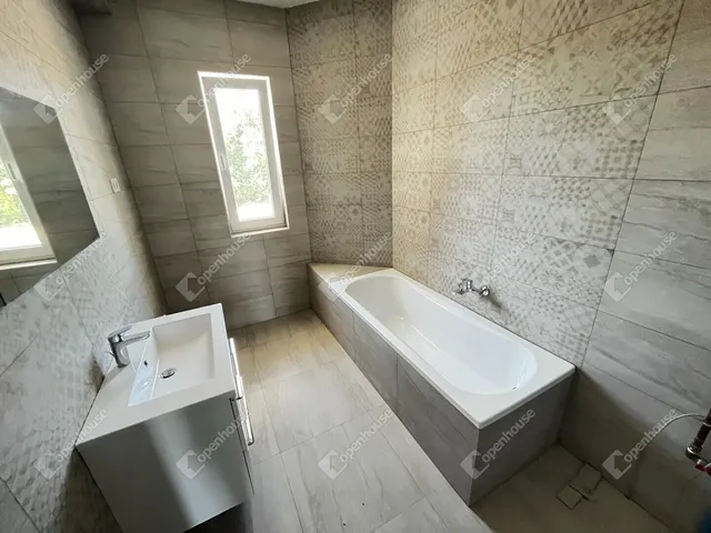 Eladó ház Debrecen, Hatvan utcai kert 117 nm