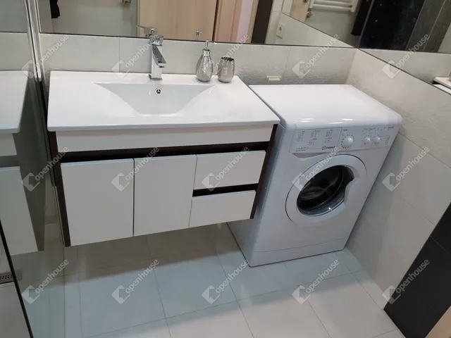 Eladó lakás Debrecen, Belváros 67 nm