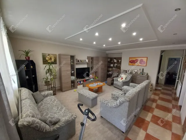 Eladó ház Debrecen, Józsa 180 nm