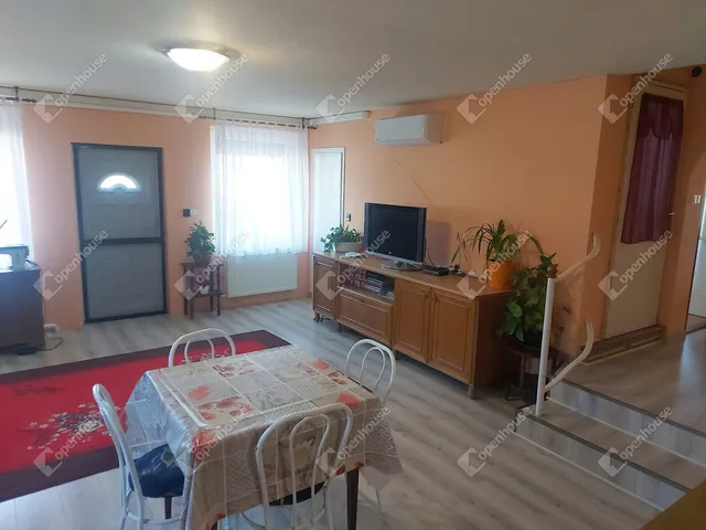 Eladó ház Debrecen 137 nm