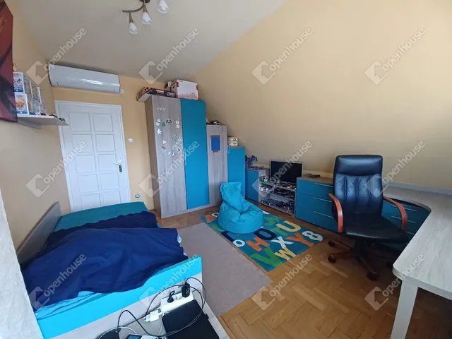 Eladó ház Debrecen, Veres Péter-kert 176 nm