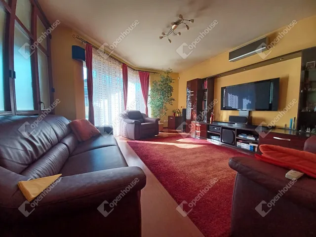 Eladó ház Debrecen, Veres Péter-kert 176 nm