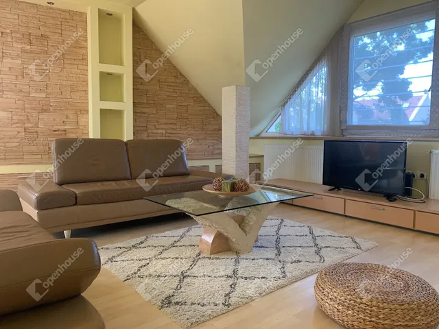 Kiadó lakás Debrecen, Mesterfalva 102 nm