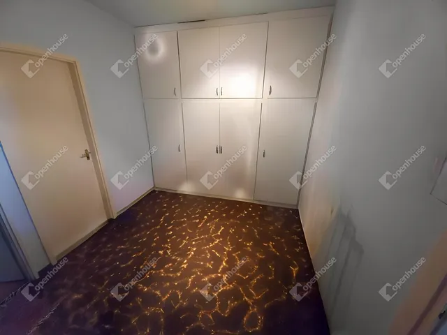 Eladó lakás Debrecen, Vargakert 61 nm