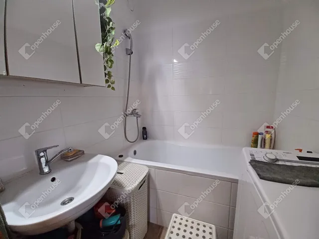 Eladó lakás Debrecen, Vénkert 54 nm