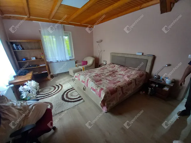 Eladó ház Debrecen, Ondód 298 nm