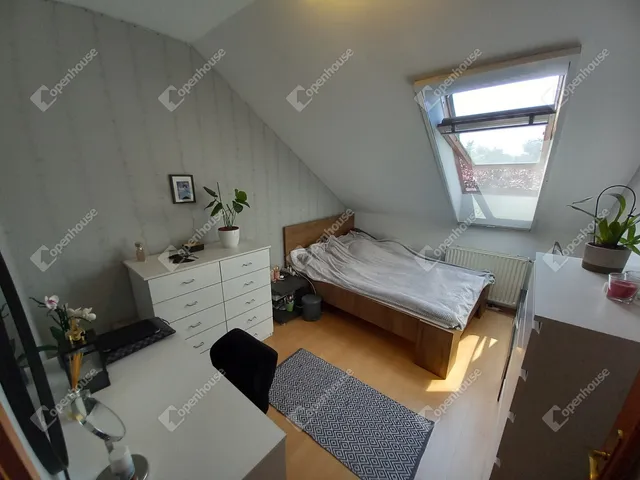 Eladó ház Debrecen, Köntöskert 131 nm