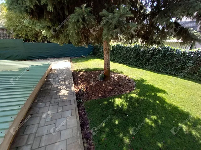 Eladó ház Debrecen, Köntöskert 131 nm