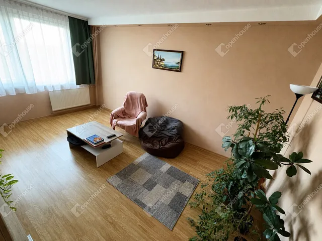Eladó lakás Debrecen, Tócóskert 84 nm