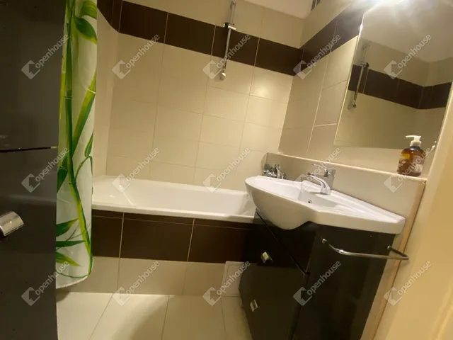 Eladó lakás Debrecen, Újkert 89 nm