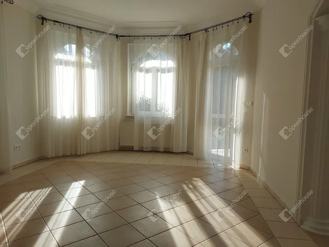 Eladó ház Debrecen, Sestakert 451 nm