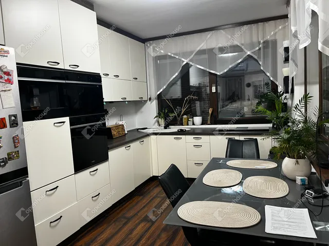 Eladó ház Debrecen, Újkert 80 nm