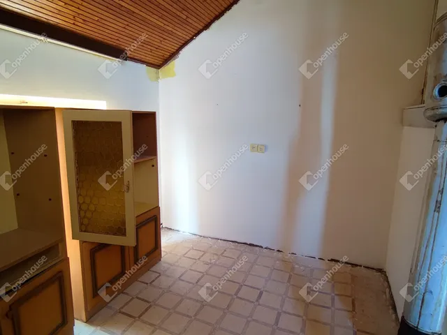 Eladó telek Debrecen, Józsa 1044 nm