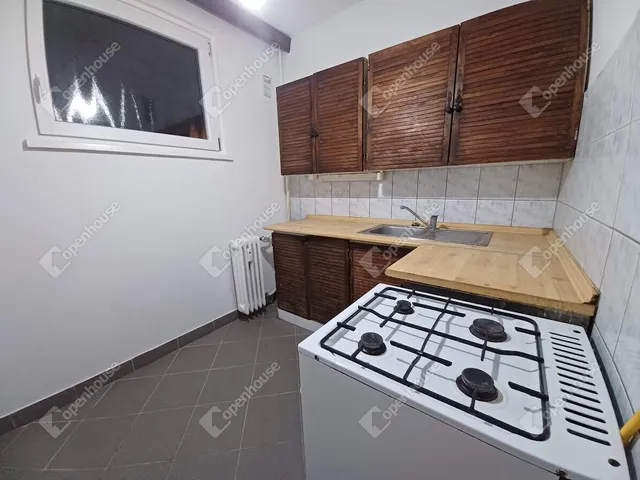 Eladó lakás Debrecen, Vénkert 71 nm