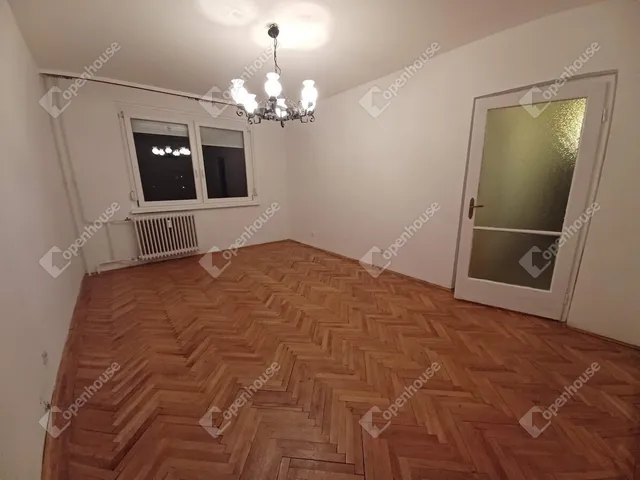 Eladó lakás Debrecen, Vénkert 71 nm