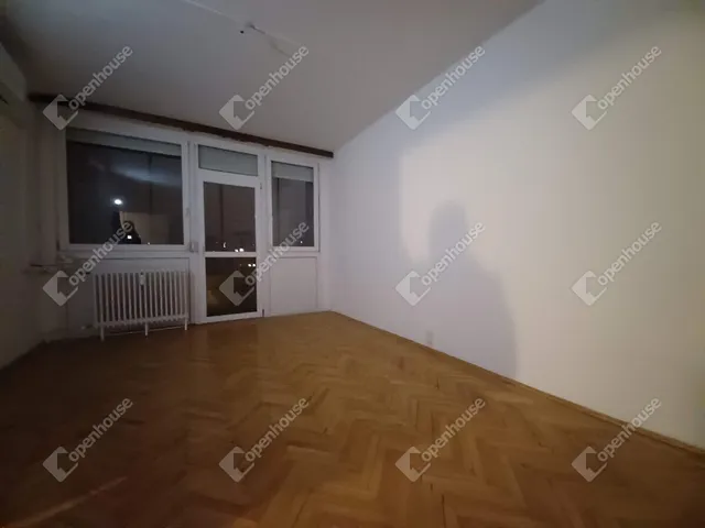 Eladó lakás Debrecen, Vénkert 71 nm