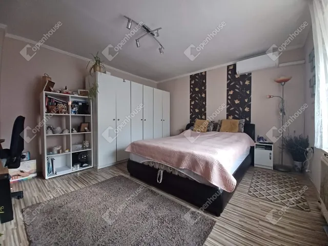 Eladó ház Debrecen, Biharikert 112 nm