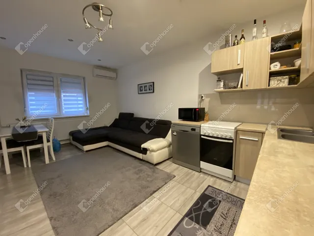 Eladó ház Hajdúsámson 86 nm