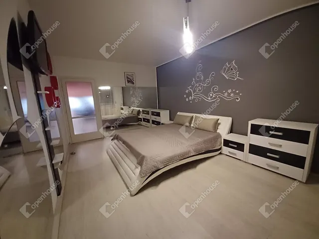 Kiadó lakás Debrecen, Nagyerdő 54 nm