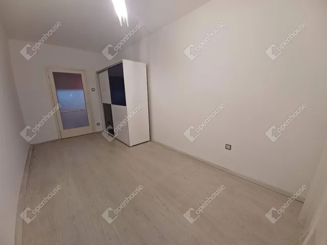 Kiadó lakás Debrecen, Nagyerdő 54 nm