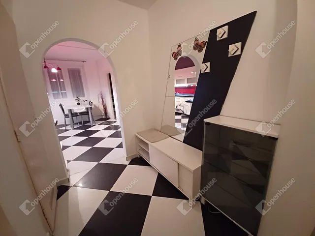 Kiadó lakás Debrecen, Nagyerdő 54 nm