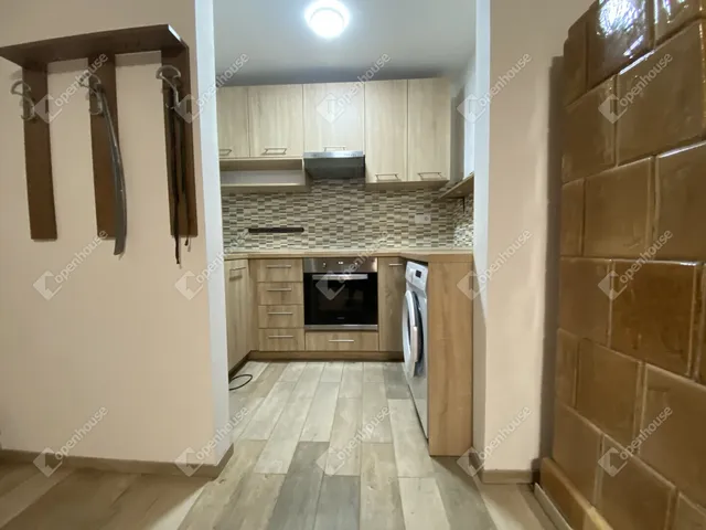 Eladó telek Debrecen 685 nm